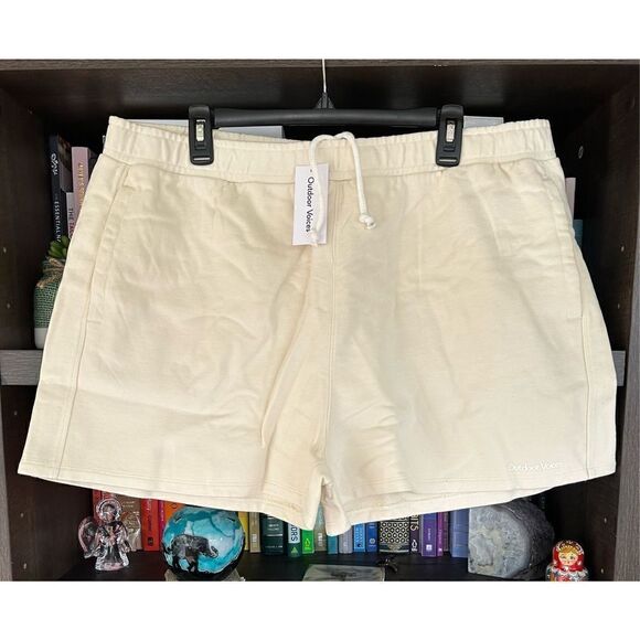 🐿️ NWT Outdoor Voices Pickup 3” Short In Vanilla Size XXXL - Picture 2 of 7